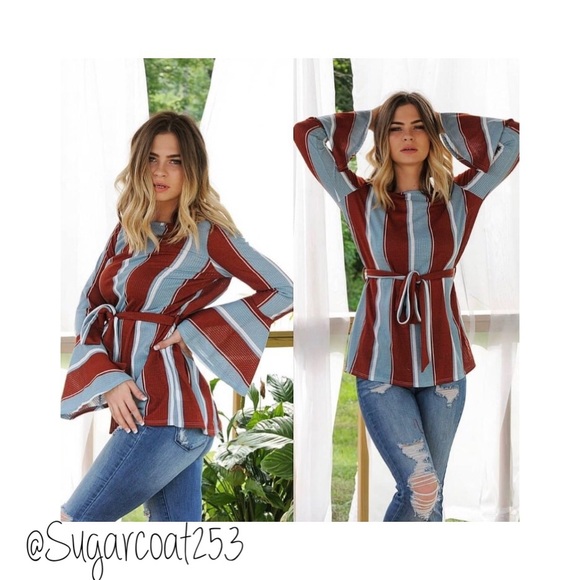 ✨LAST ONE✨ Size S. Long Sleeve Waffle Knit Top - Picture 2 of 4